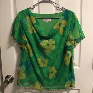 NWT!! Studio I Green and Yellow Floral Blouse